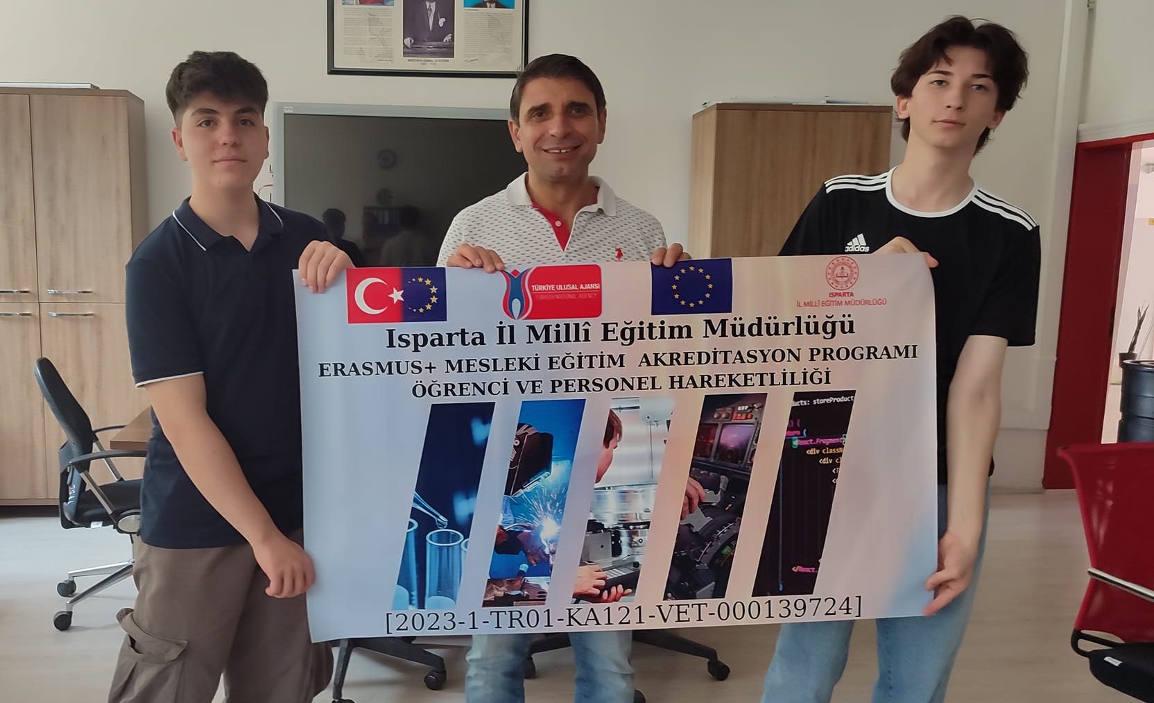 Viyana’da Erasmus+ Uzun Dönem Staj Faaliyetlerini başarıyla tamamlayan TOBB MTAL öğrencilerimiz Ar-Ge Birimimizi ziyaret ederek 3 aylık staj faaliyetlerini değerlendirmişlerdir.